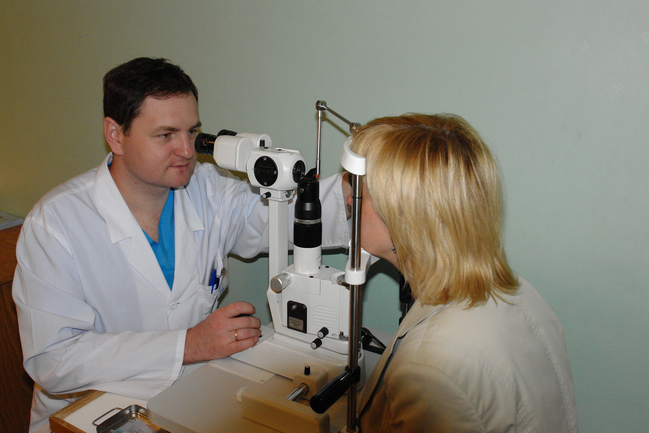 Областная глазная больница врачи. Офтальмологи Брянской областной больницы 1. Брянская детская областная больница офтальмологическое отделение.